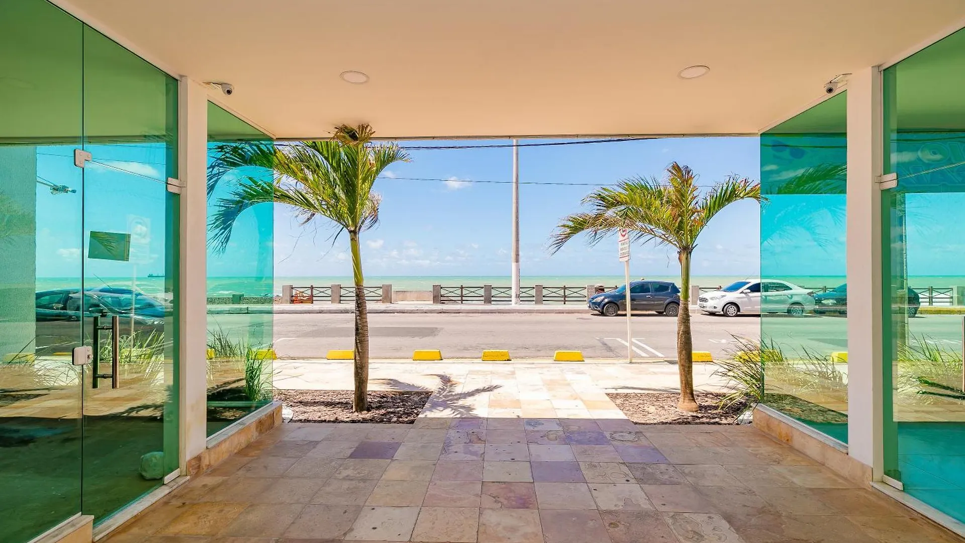 Yak Beach Hotel Natal